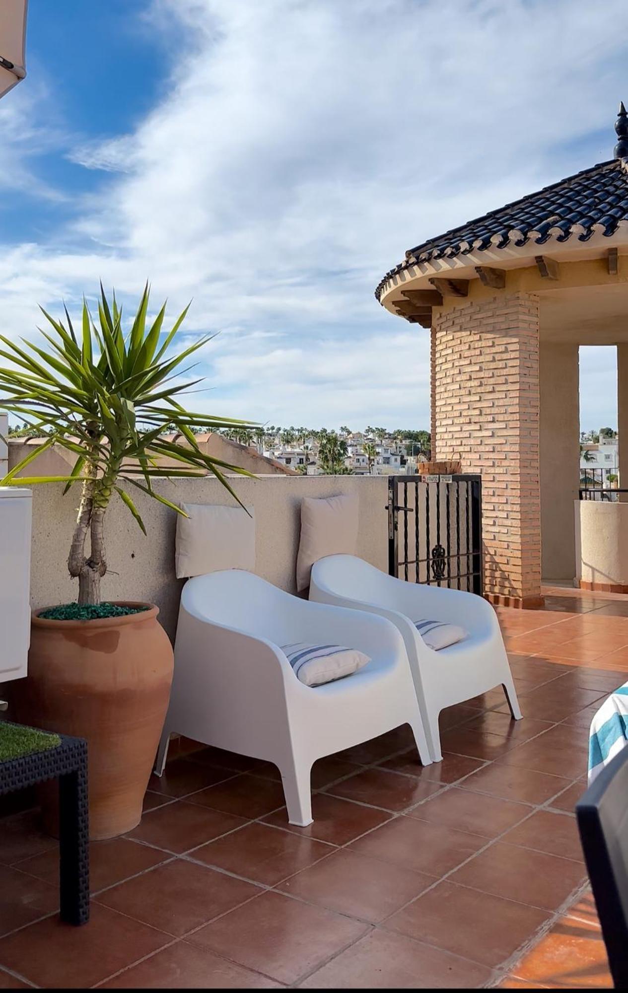 Casa Andres. Two Bed Penthouse Pool & Terrace Lägenhet Alicante Exteriör bild